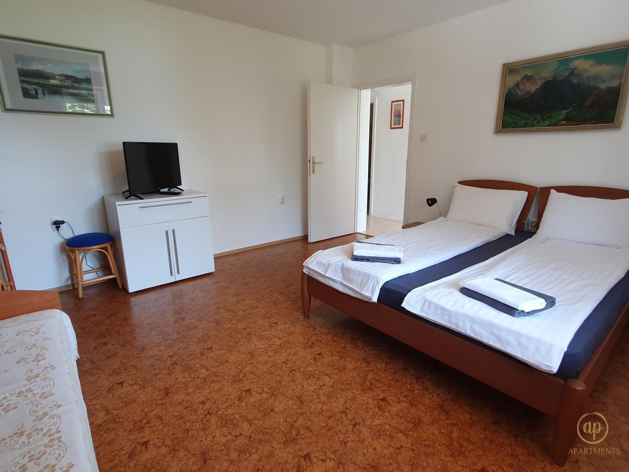 Apartment With Seaview And Garden For 6 Portoroz Exterior photo